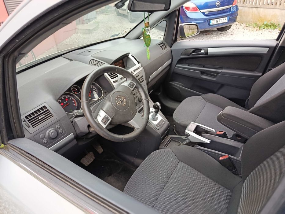 Sliczna i Zdrowa Zafira 7 osobowa 1,8 pb Automat 2010rok TANIO
