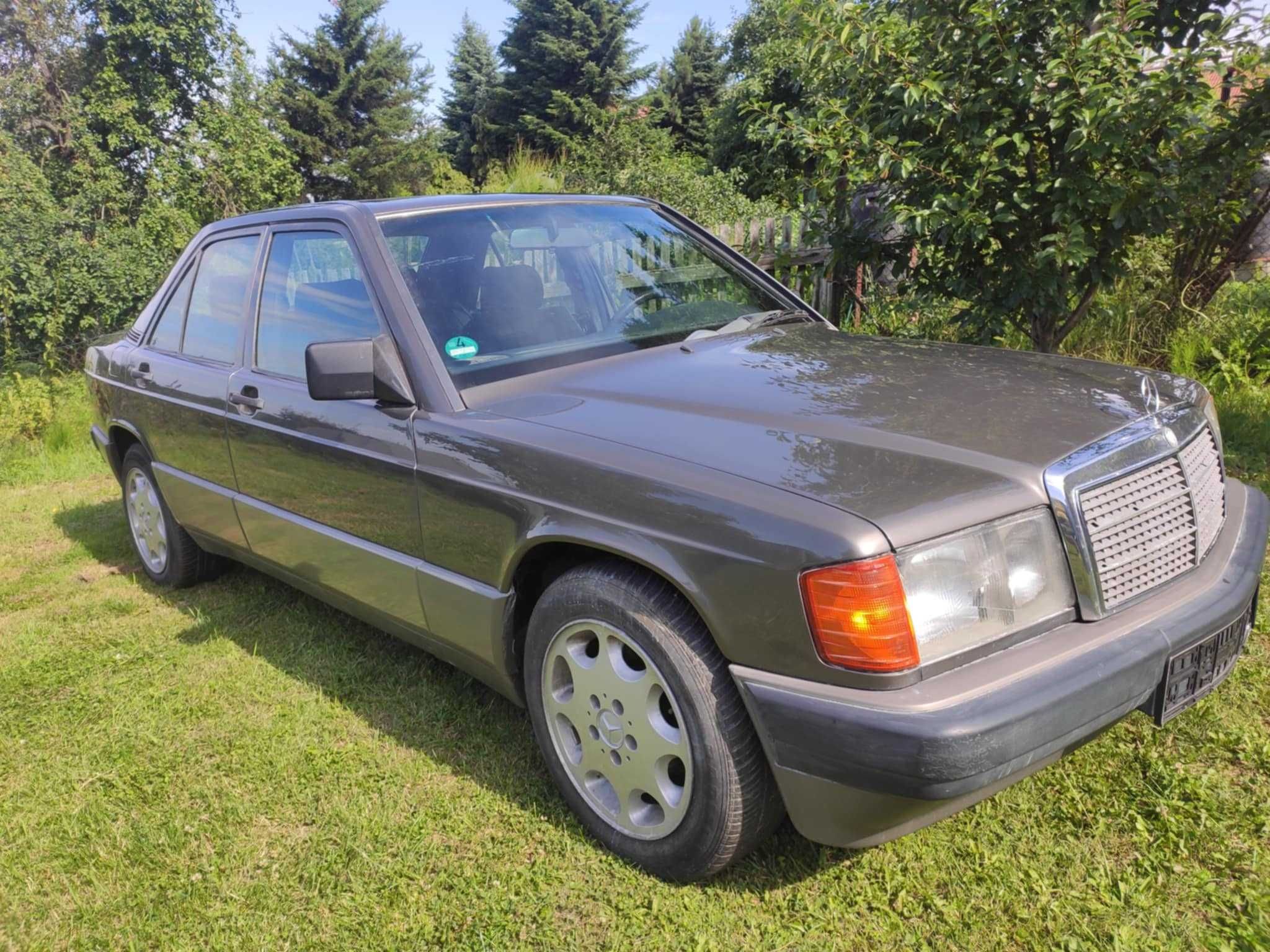 Mercedes Seria 190, sprowadzony z Niemiec stan bardzo dobry