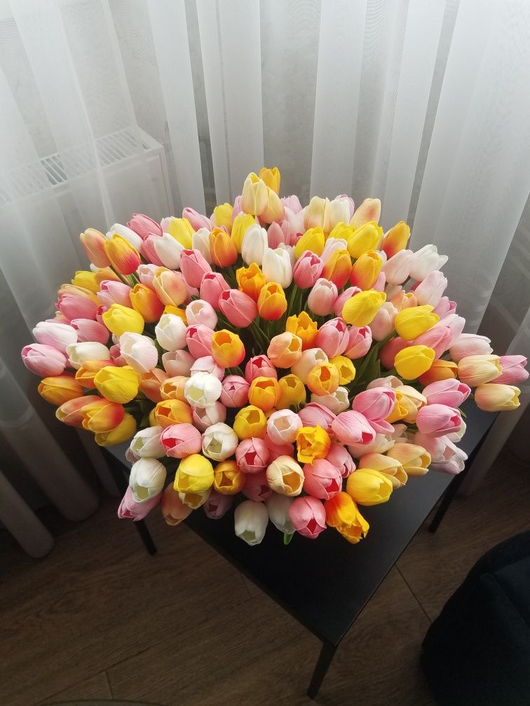 Тюльпани латексні