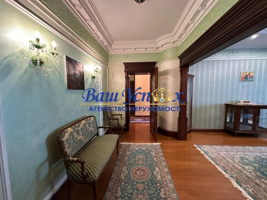 Продаж 4 кім  Оболонська Набережна вул. Володимира Івасюка 4,