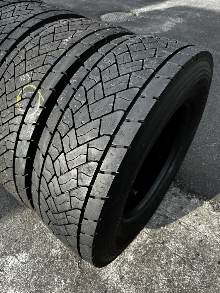 Шина вантажна ведуча 315/70R22,5 Dunlop SP446