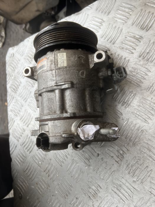 Компресор кондиціонера 447280-9030 dodge dart 2. 0i
