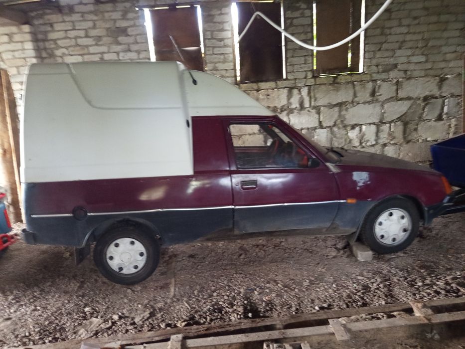 Продам таврію-пікап.Газ/бензин,в хорошому стані.Терміново!