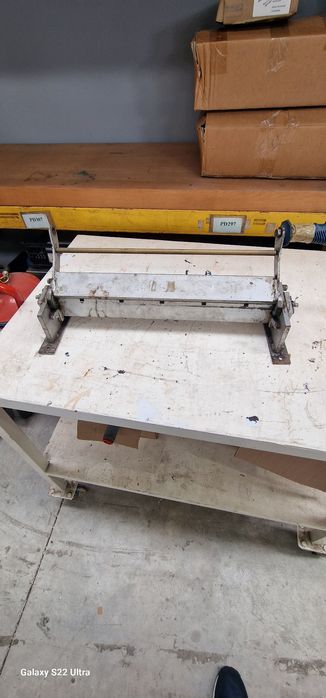 Maquina de meter baguetes calendário