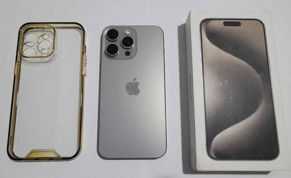 Телефон Apple iPhone 15 Pro Max 256 GB Natural Titanium