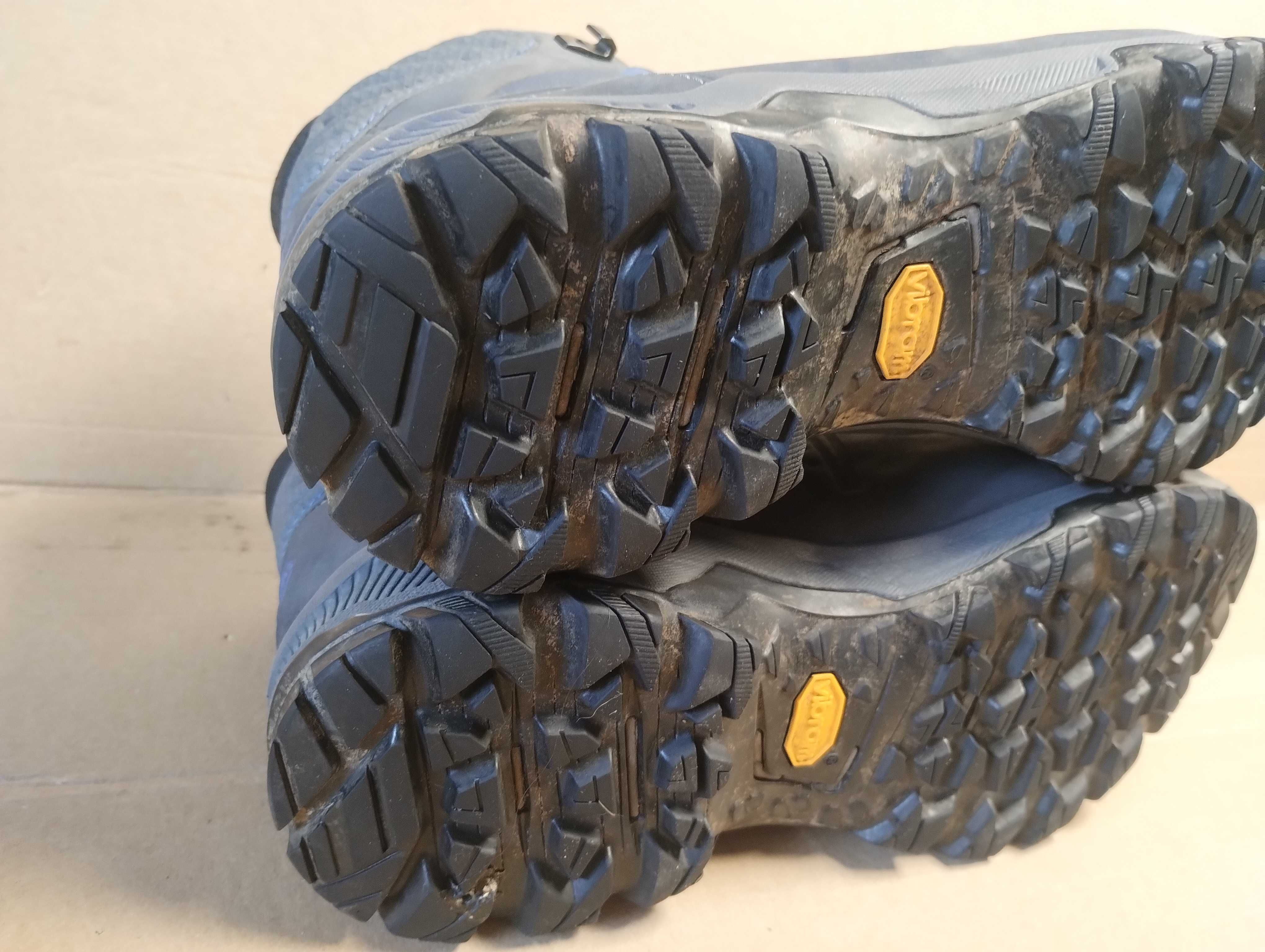 Buty trekkingowe Mammut 44 i 2/3  skóra naturalna