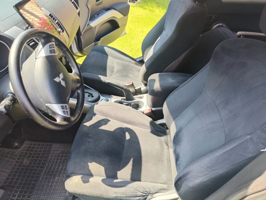 Mitsubishi Outlander 3.0 v6. Ładny stan LPG