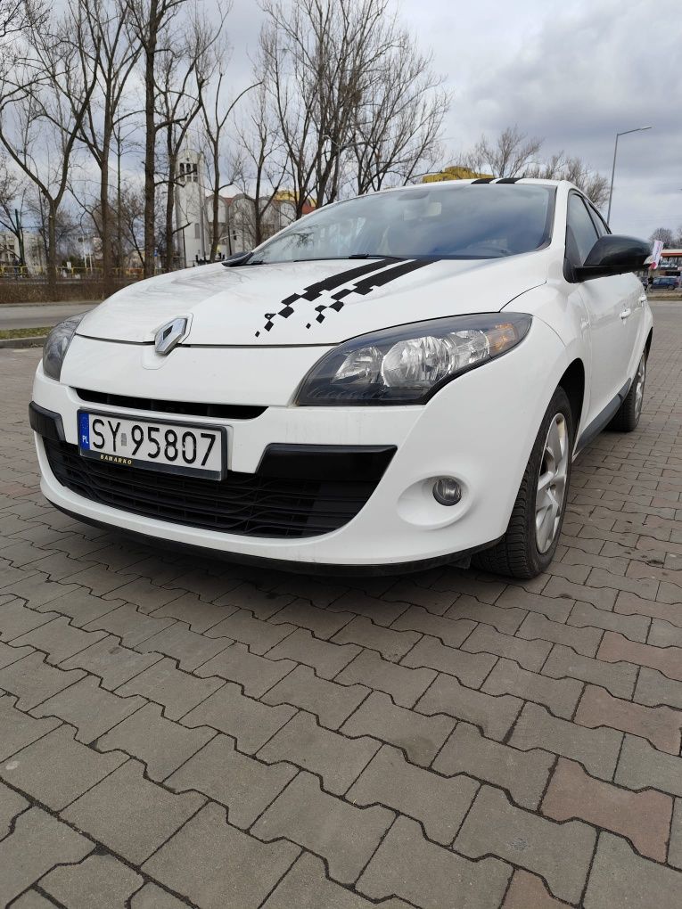 Renault Megane  1.5  Color Edition