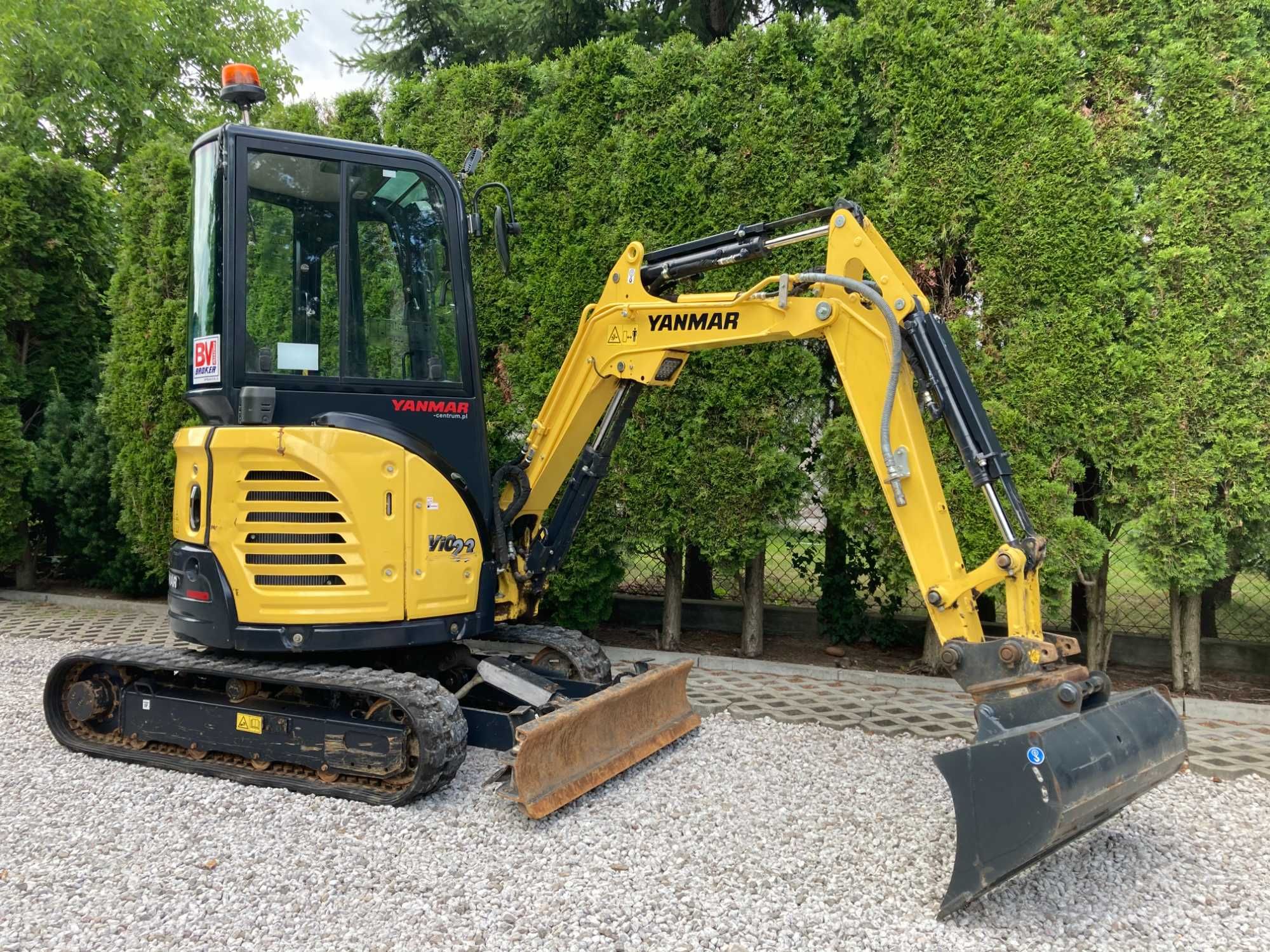 Mini Koparka Yanmar VIO 23 Minikoparka Bobcat E 27 Kubota KX 27