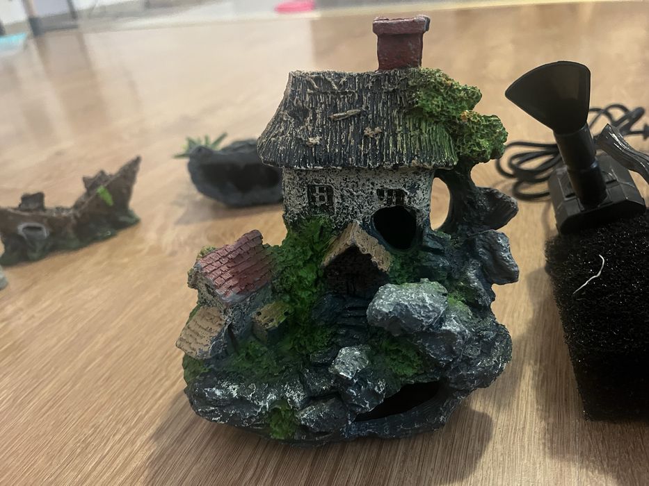 Akarium owalne 25l wraz z calym zestawem