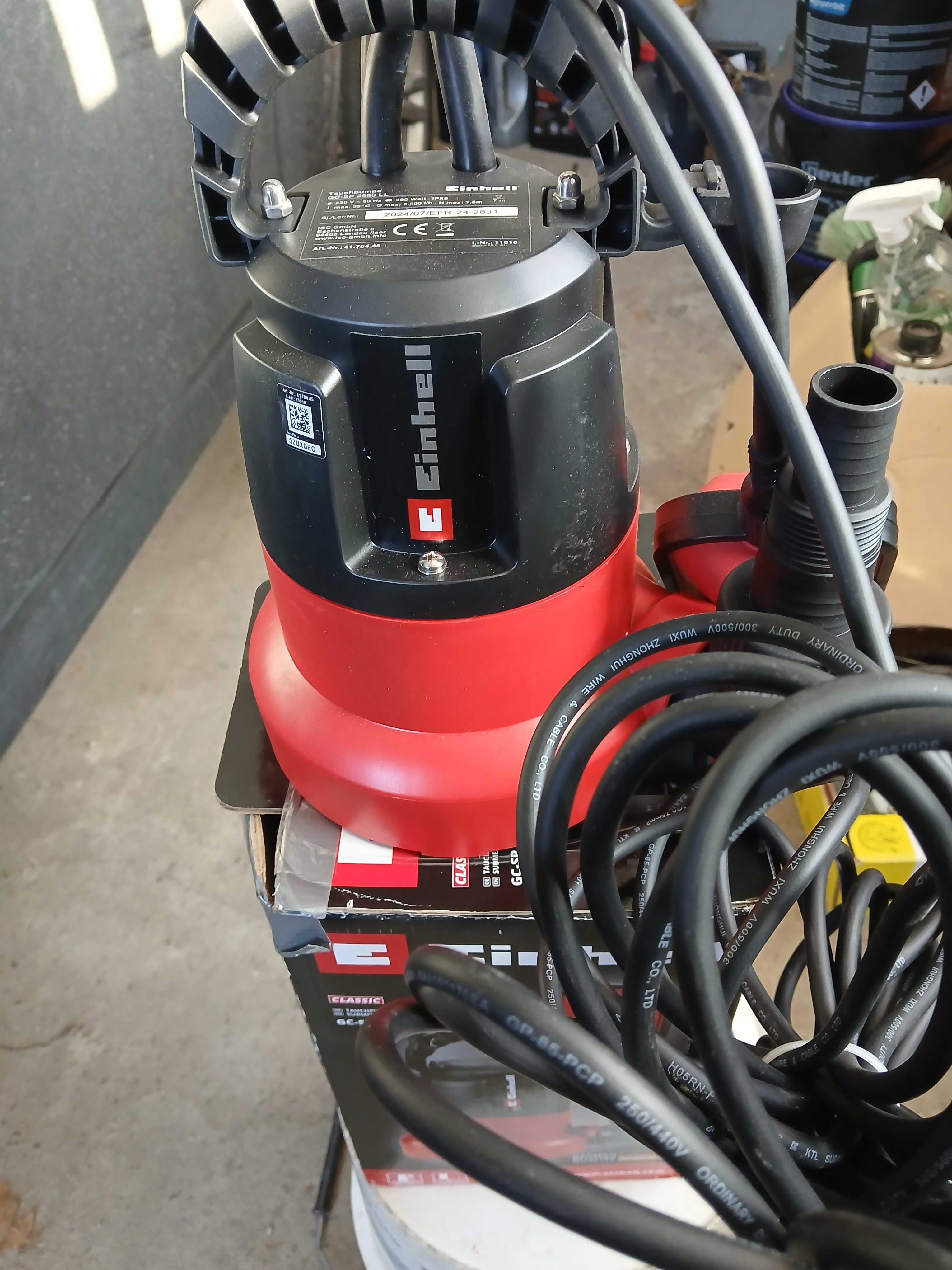 Pompa Einhell GC SP 3580 do wody z włącznikiem pływakowym.