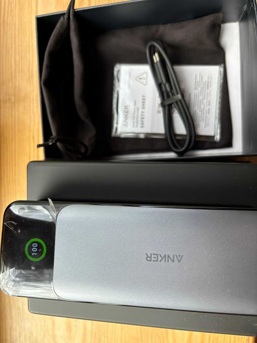 Повер Банк Anker 737 Power Bank 24000mAh 140W