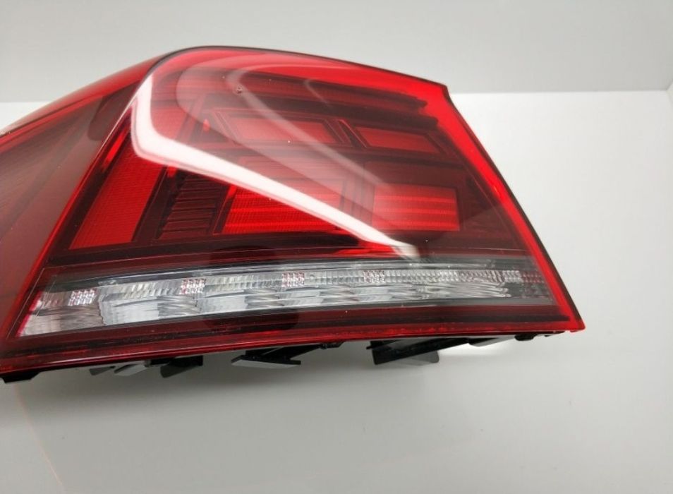 Ліхтарі Volkswagen Passat B8 Variant RESTYLE 2019 (3G9] фонари