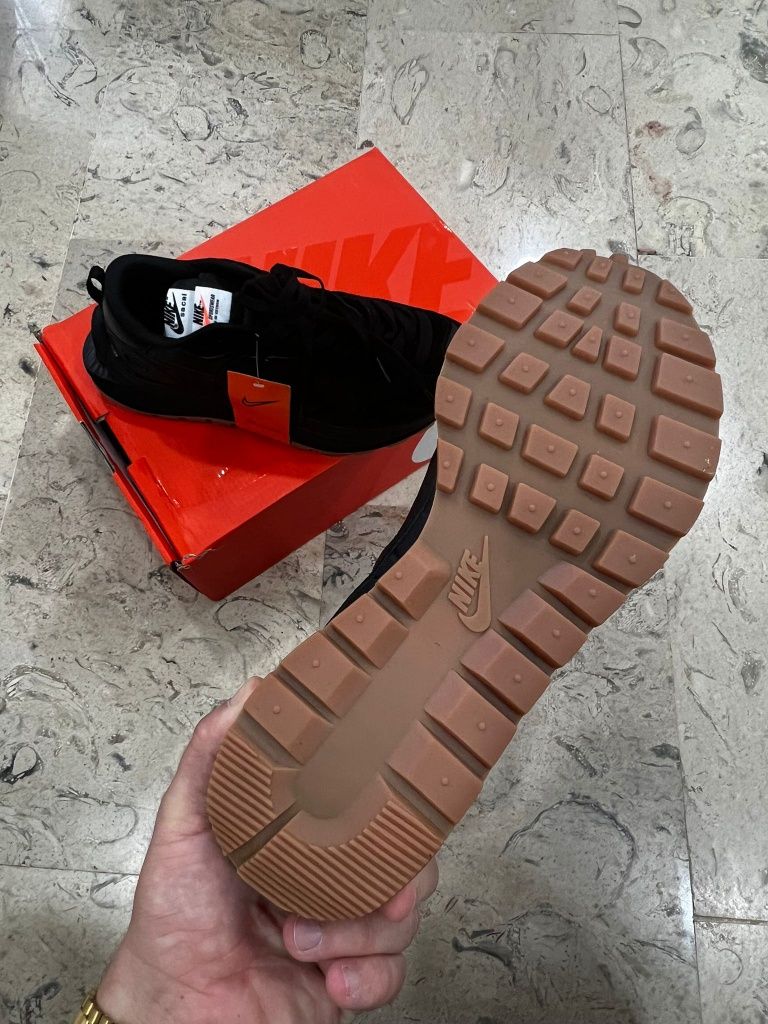 Nike Vaporwaffle / Sacai