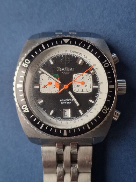 Часы швейцарские наручные