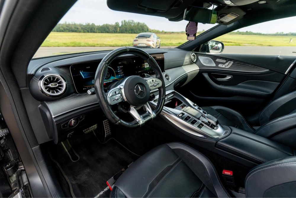Mercedes Amg GT 43 4matic+