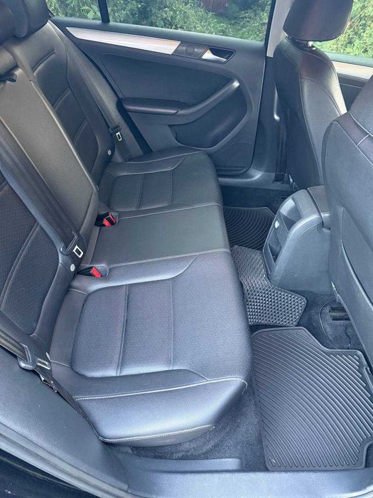 Volkswagen Jetta 1.4 TSI