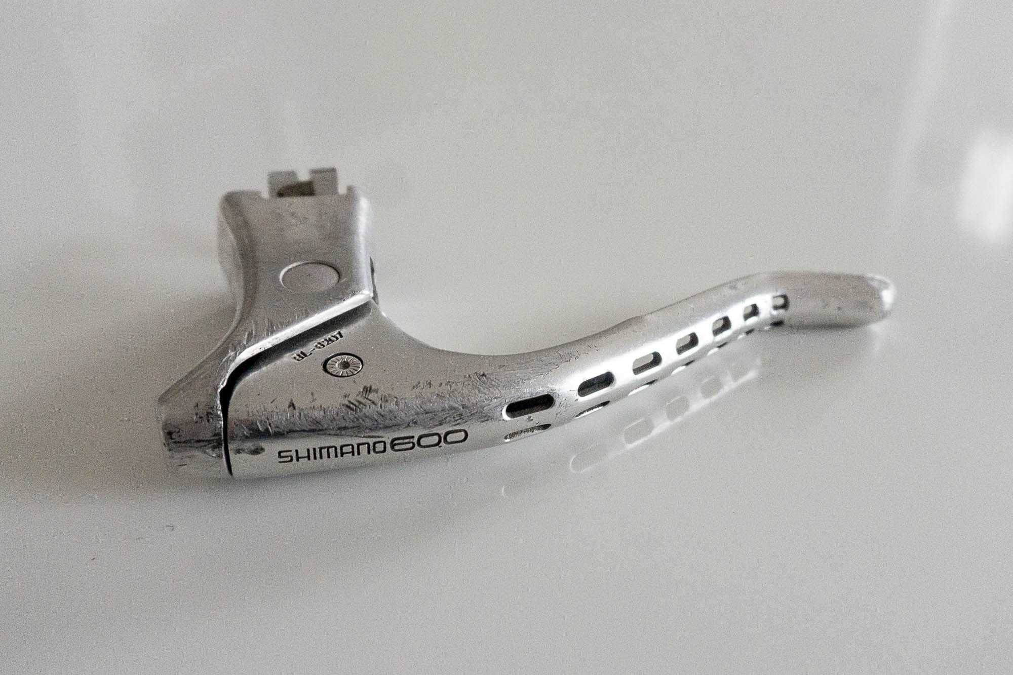 Prawa klamka hamulca szosowa SHIMANO 600