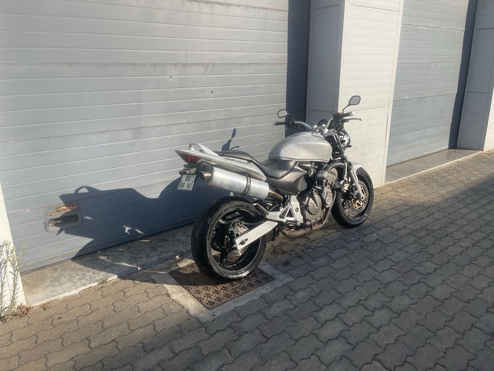 Honda hornet 600cc