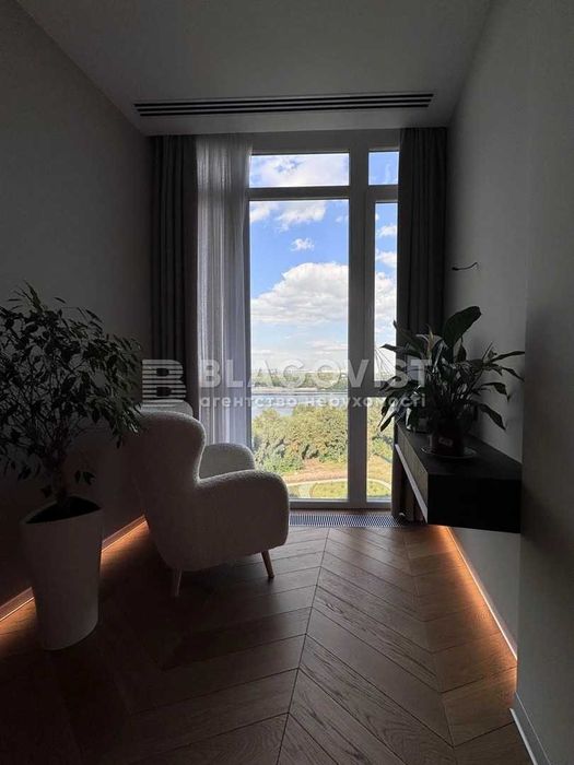 Продаж 3 к Видова на дніпро, парк Наталка. Героїв Сталінграду 2д