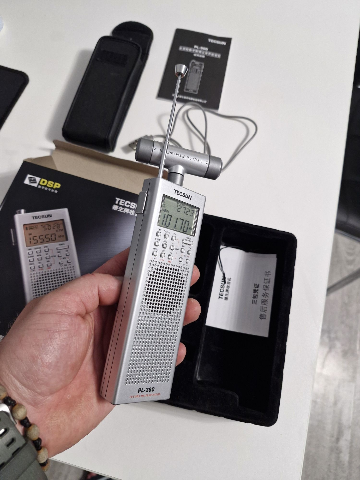 Sprzedam Tecsun Pl 360