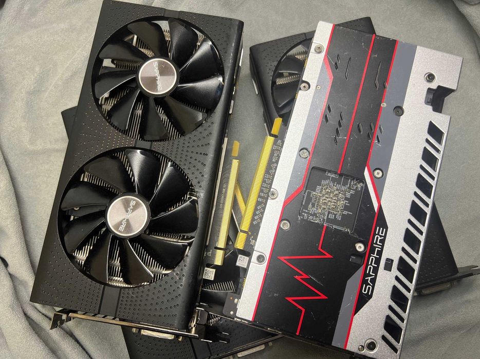 4 штуки Відеокарта RX580 8GB Sapphire Pulse