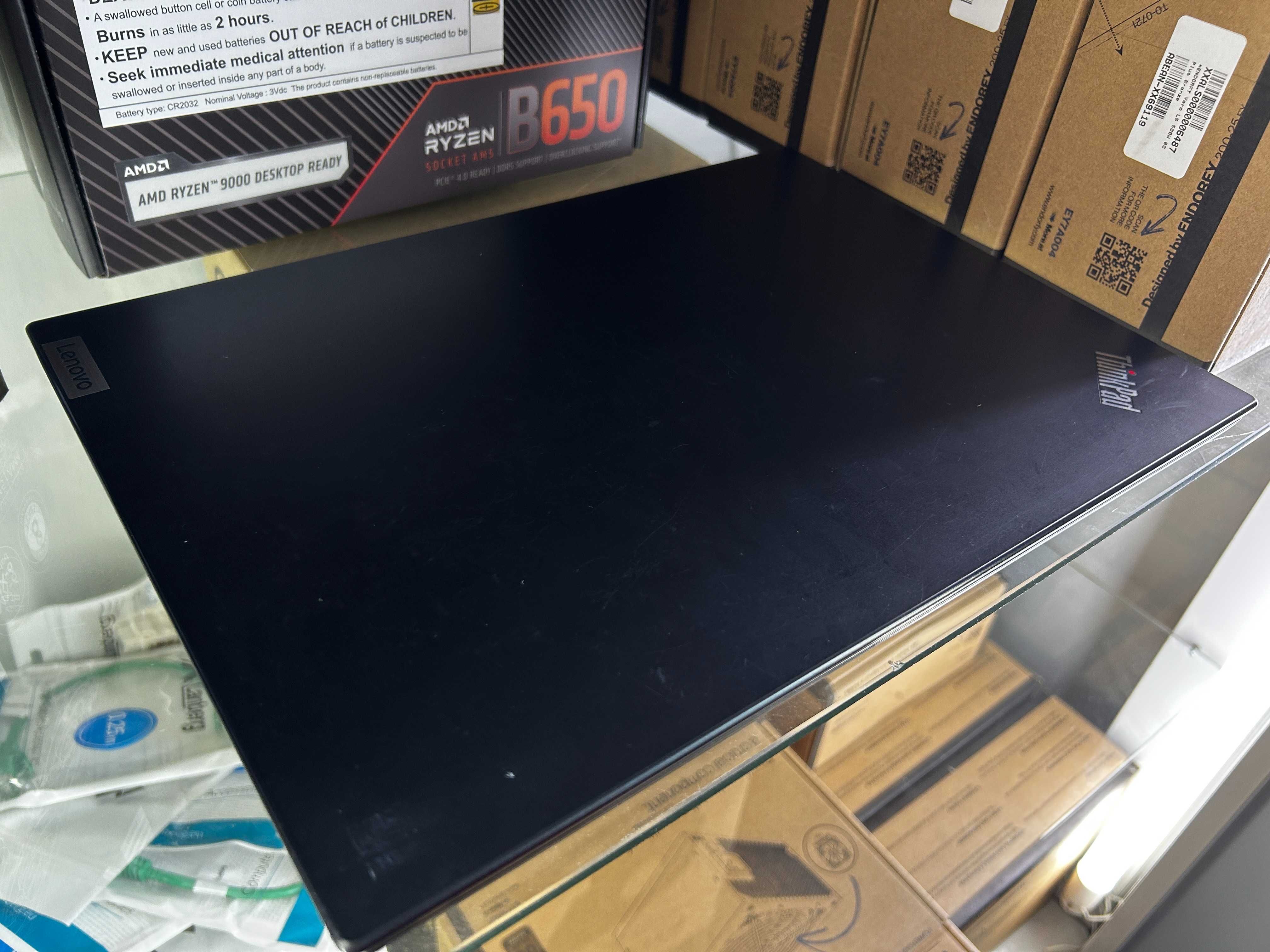 FV23% Lenovo ThinkPad L14 Ryzen 5 4650U 16GB RAM 256GB SSD M.2 14"