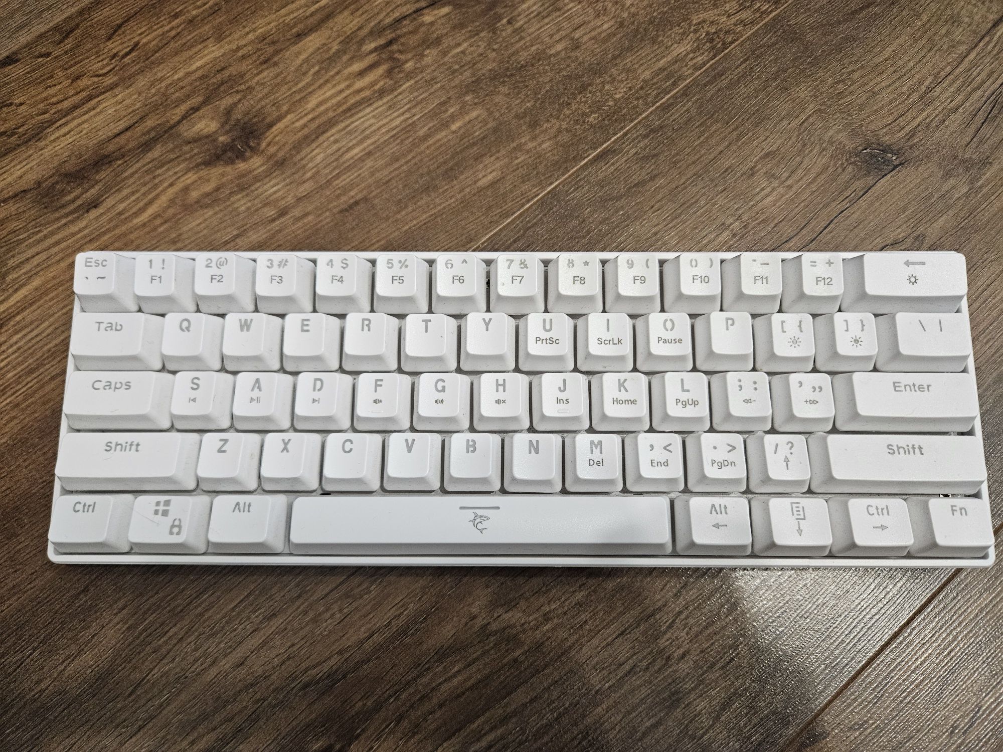 Klawiatura White Shark GK-2022