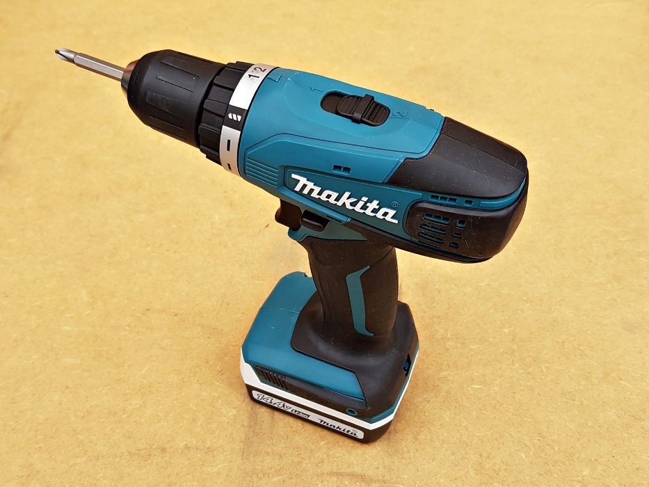 Makita DF347D +2 x AKU Wkrętarka 18 V 2 biegowa + walizka