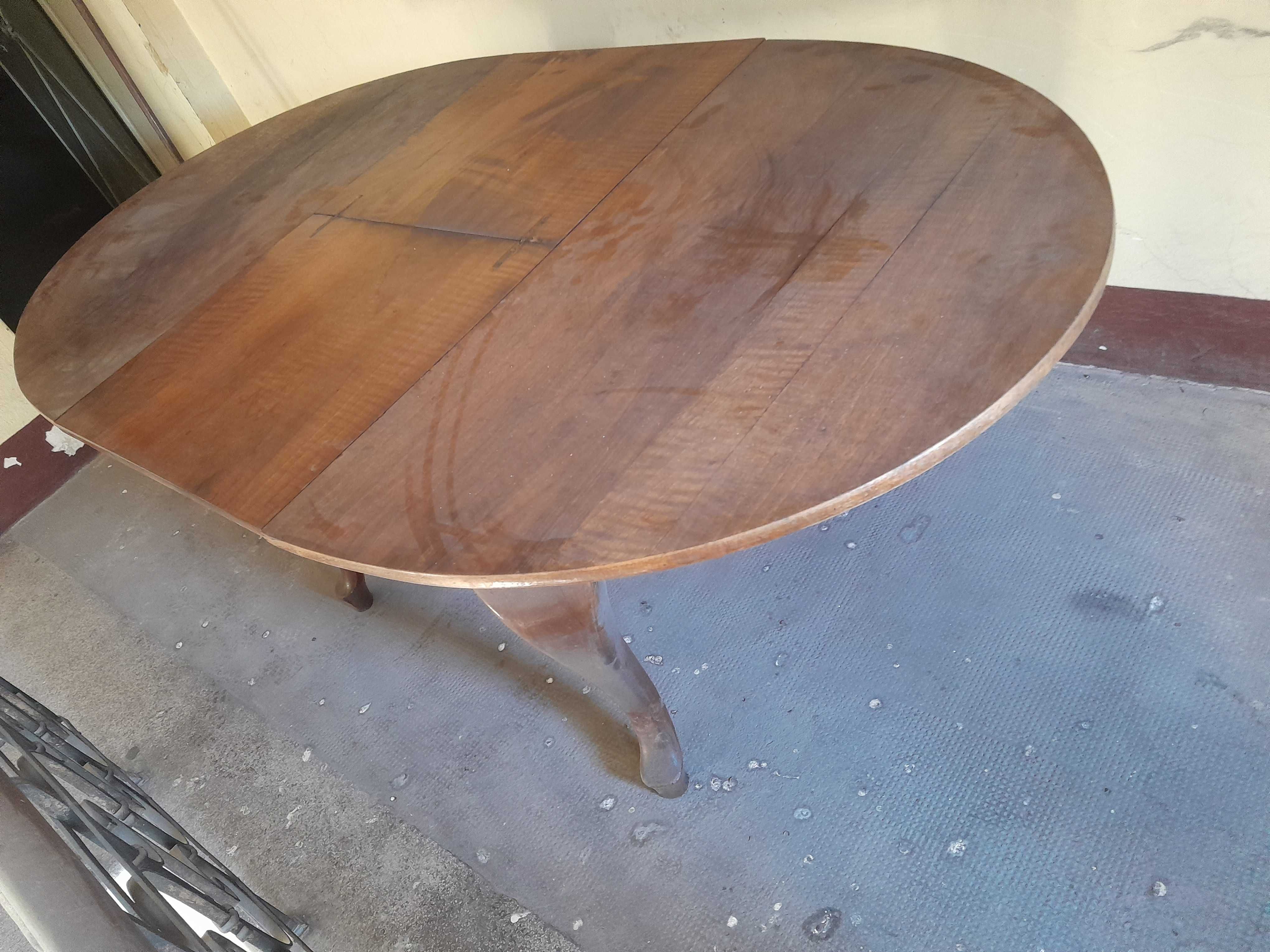 Stary drewniany stół antyk