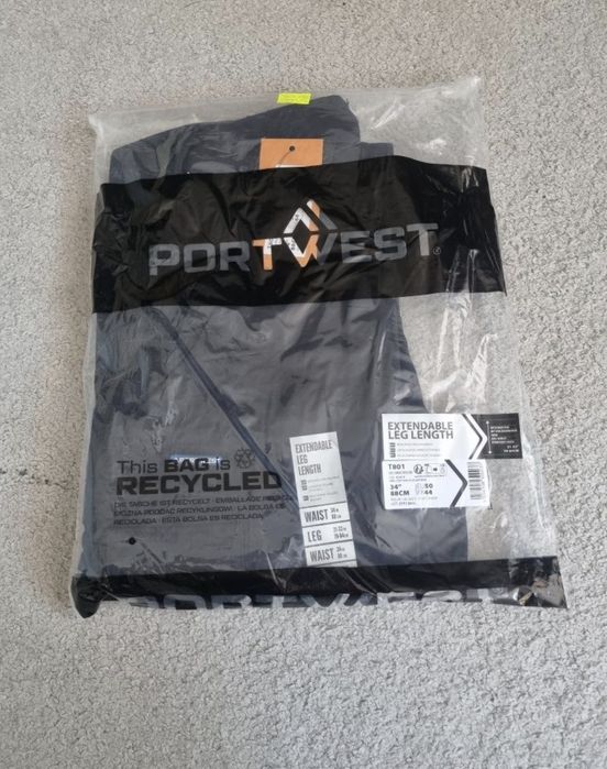 Spodnie robicze nowe