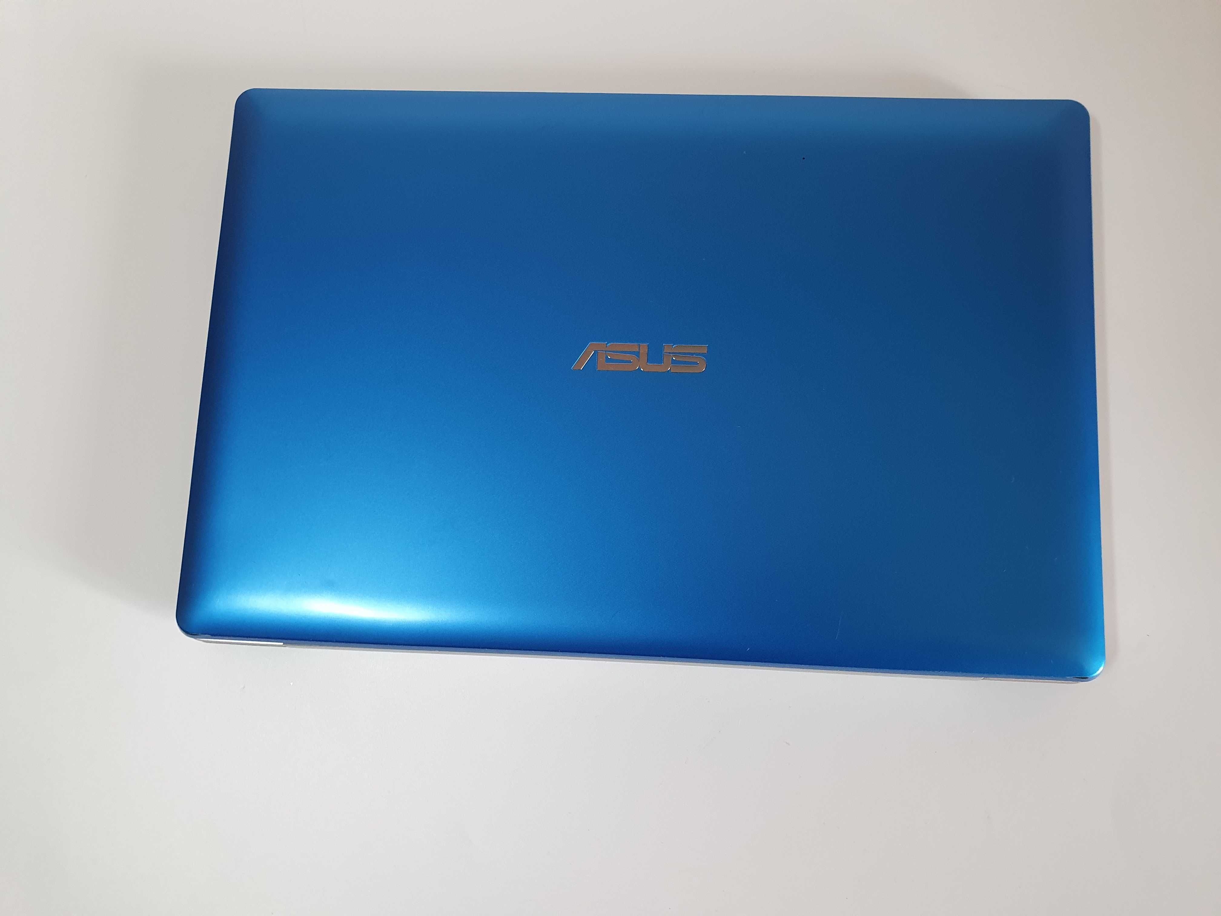 ASUS X201e  11,6"