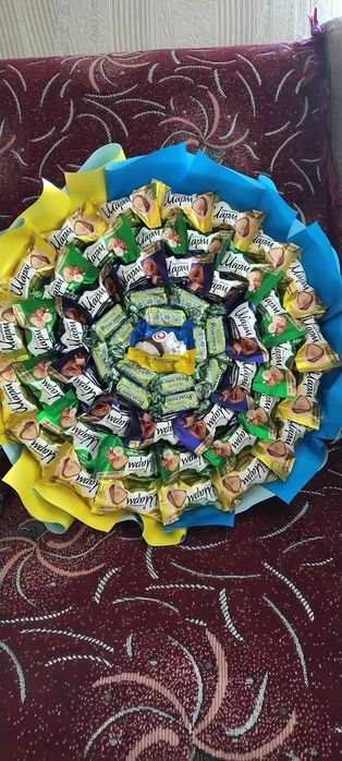 Букет з цукерок на любий смак