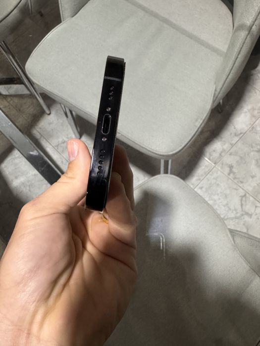 iPhone 14 Pro 256GB – Perfeito Estado + Acessórios