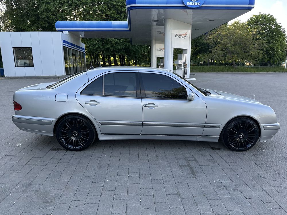 Продам Mersedes W210 E320CDI