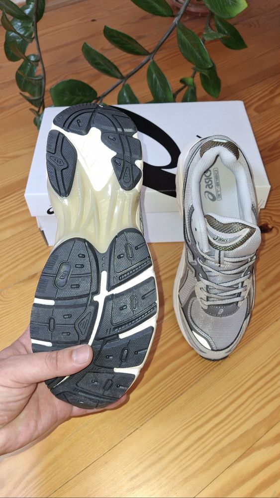 Чоловічі кросівки Asics 2160GT 41,41.5,45