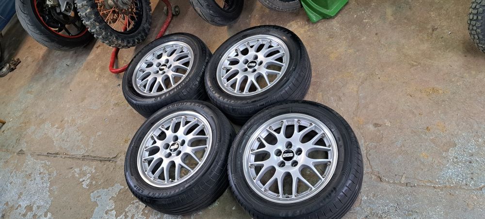 Felgi skręcane bbs 5x100, r16 z oponami