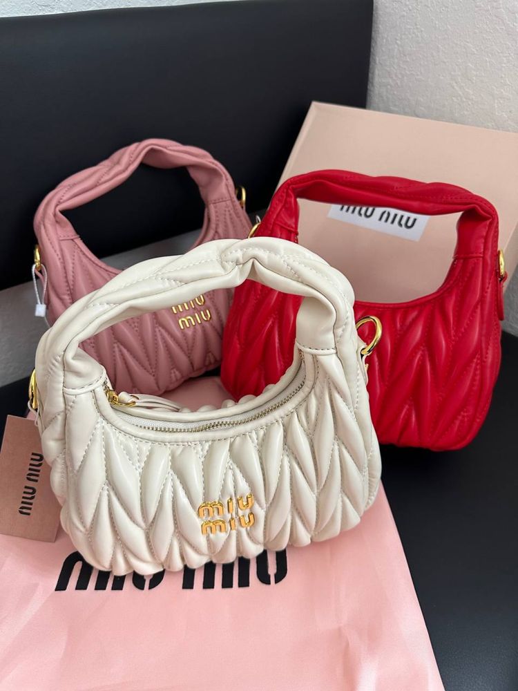 Сумка в стилі Miu Miu