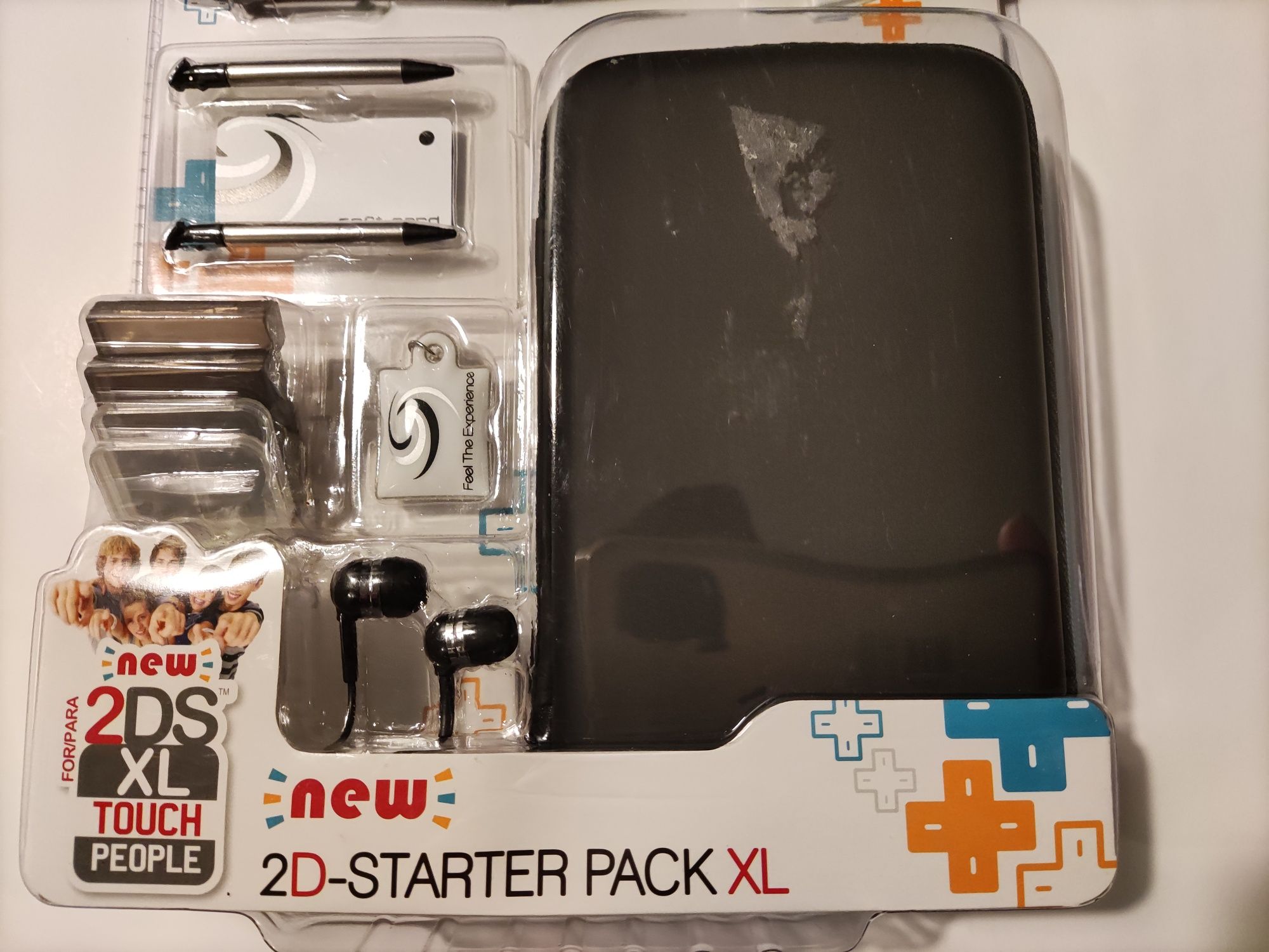 Starter Pack Nintendo 2DS XL novo