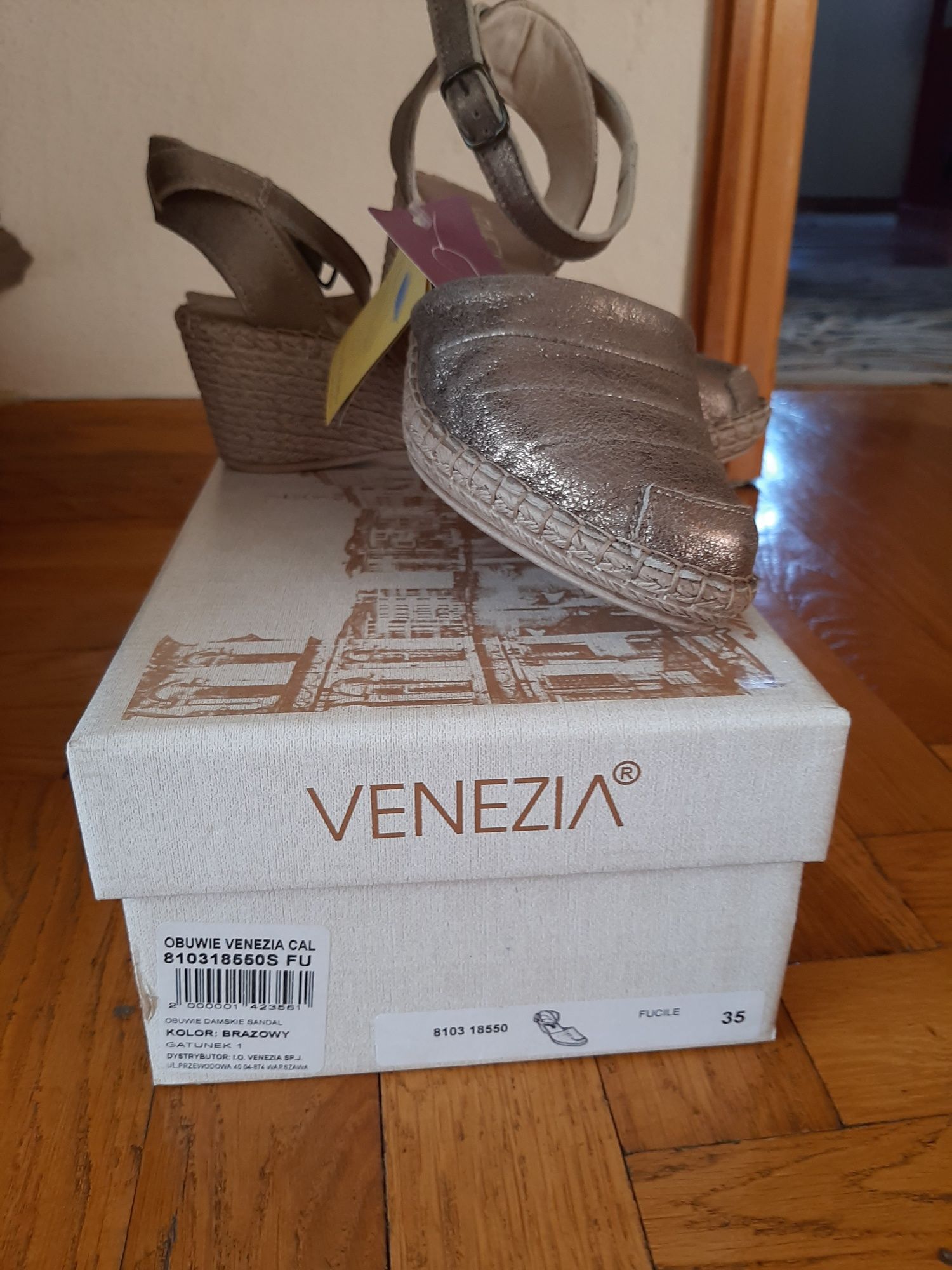 Buty na koturnie Venezia rozm 35