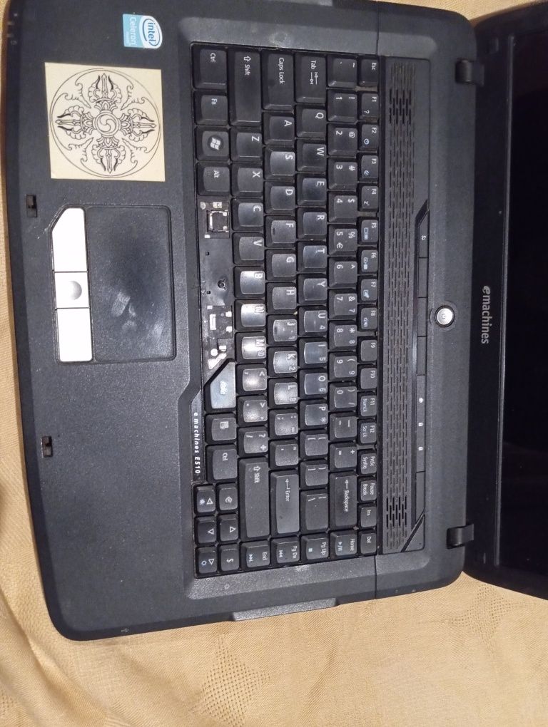 Laptop emachines E510