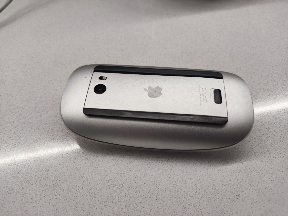Apple Magic Mouse pilhas