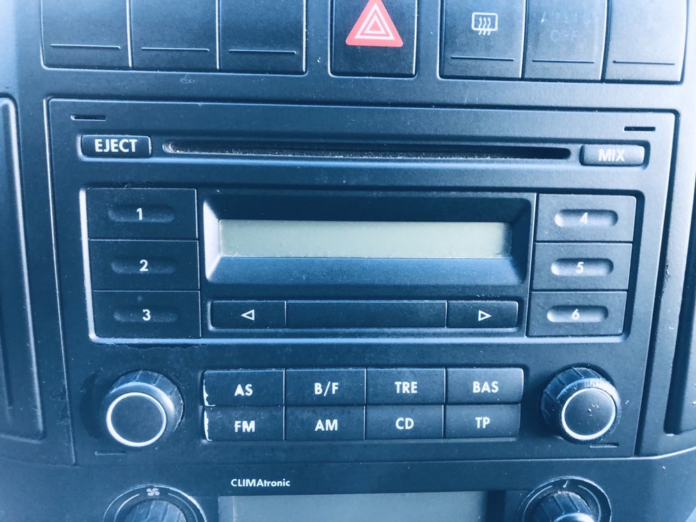 Radio CD VW Polo 9N z 2006 r