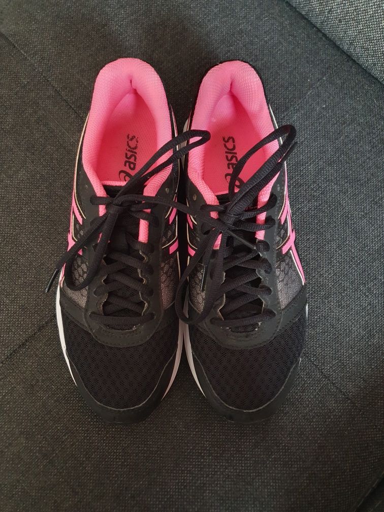 Buty damskie do biegania Asics czarne 38