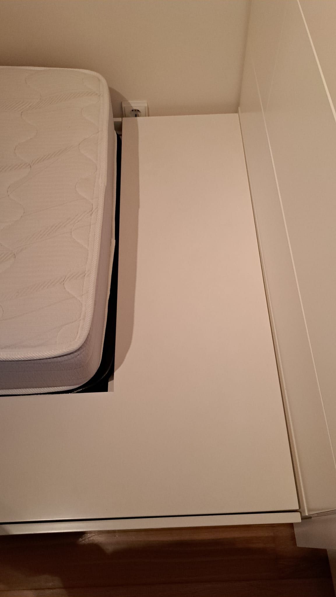 Cama solteiro com três gavetões e colchão - interdesign