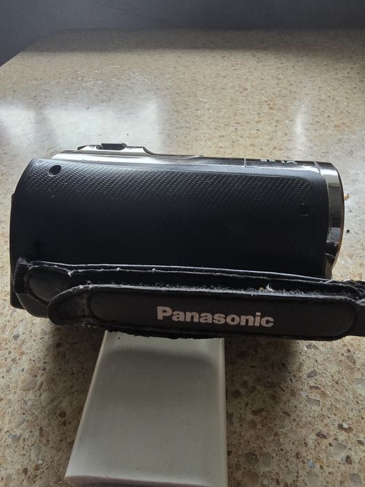 Продам відеокамеру Panasonic