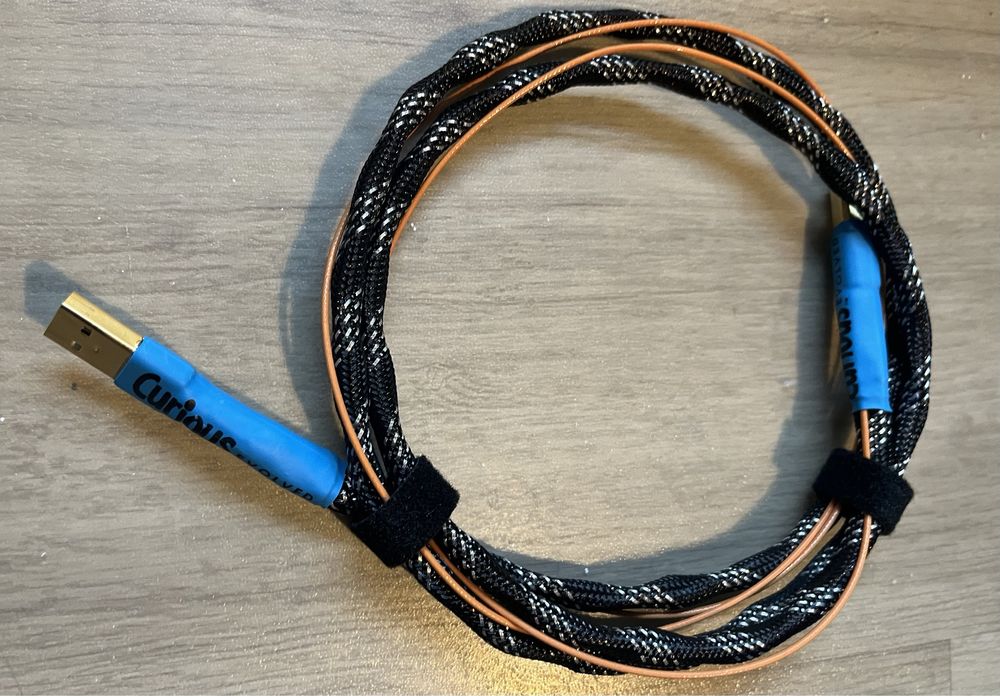 Cabo USB Curious cable Evolved