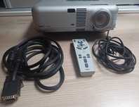 Projektor NEC VT560