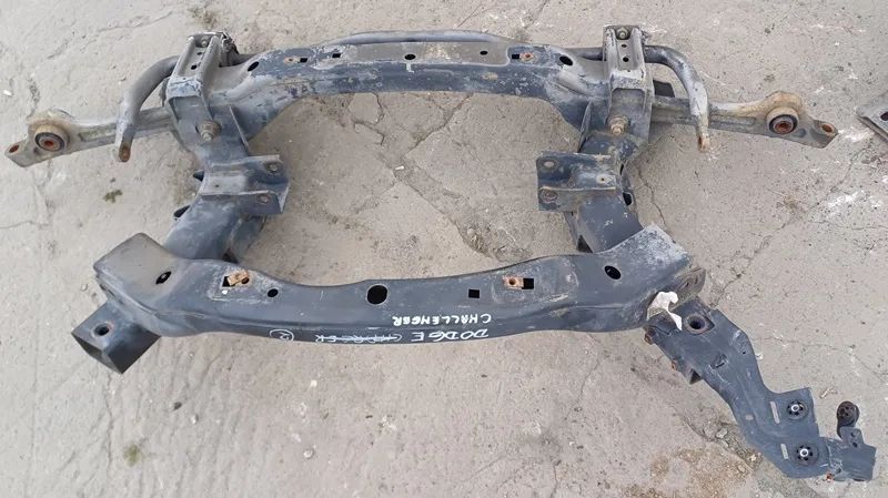 DODGE CHALLENGER 13r SANKI WÓZEK KOŁYSKA