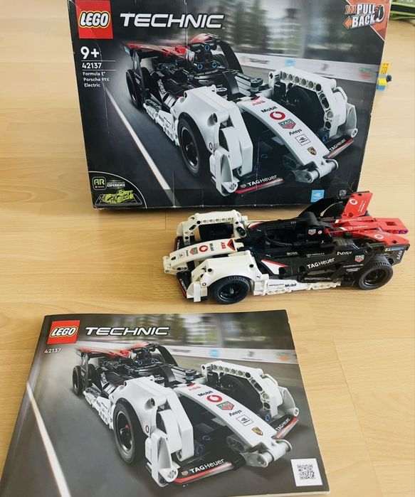 Lego Technic 42138, 42093, 42151, 42123, 42137, 42091, 42107